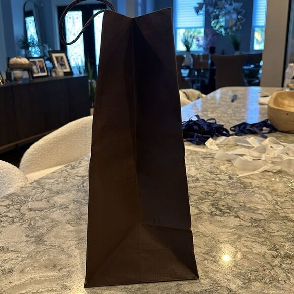 🛍️ Vintage Louis Vuitton Shopping Bag - 15.75” x 13.25” x 6” - Classic - Picture 2 of 3